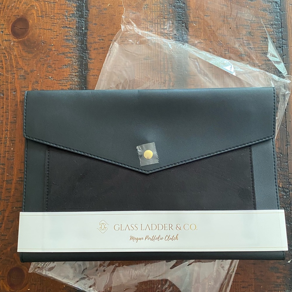 Glass Ladder & Co Megan Portfolio Clutch